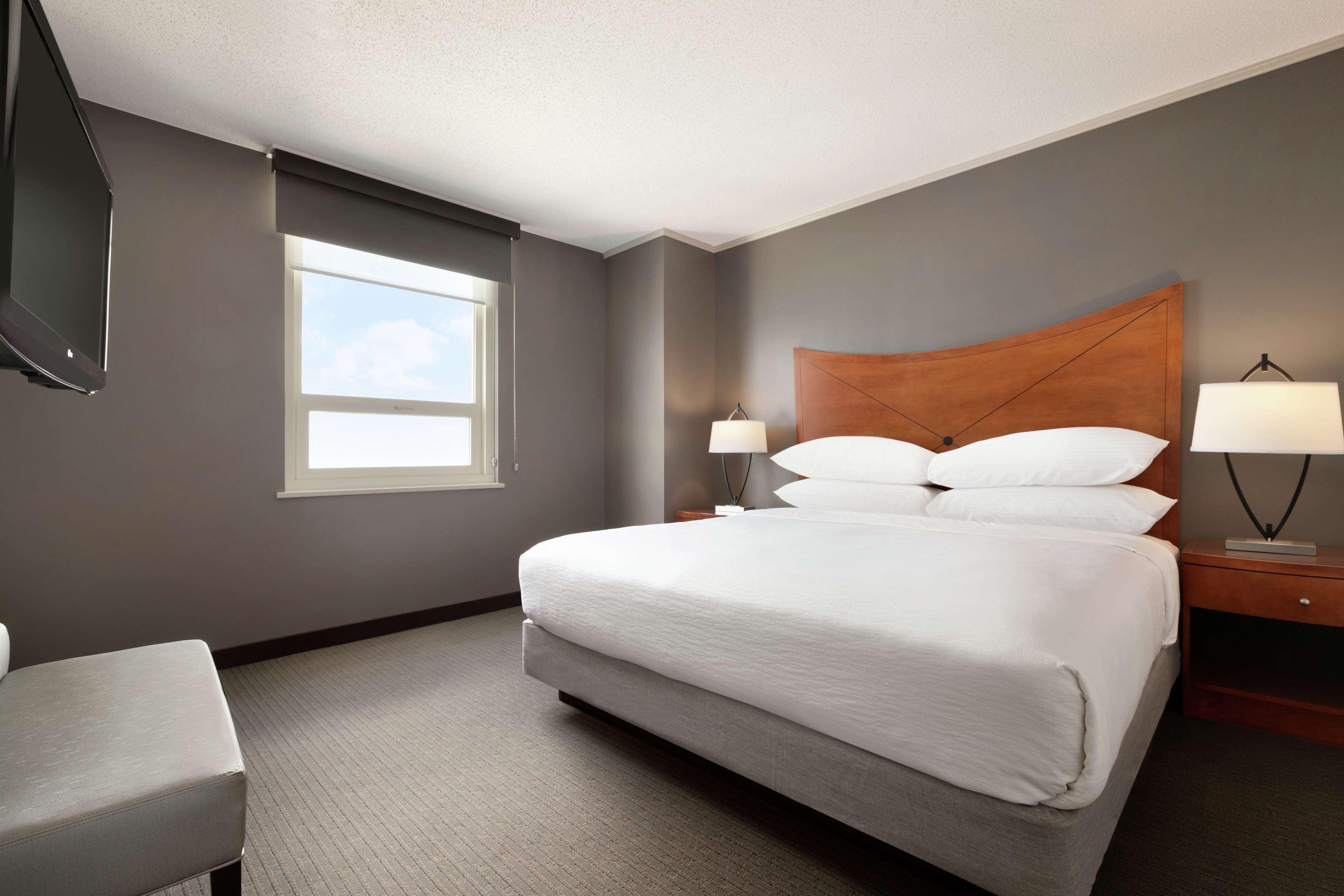Embassy Suites Baltimore Inner Harbor Экстерьер фото