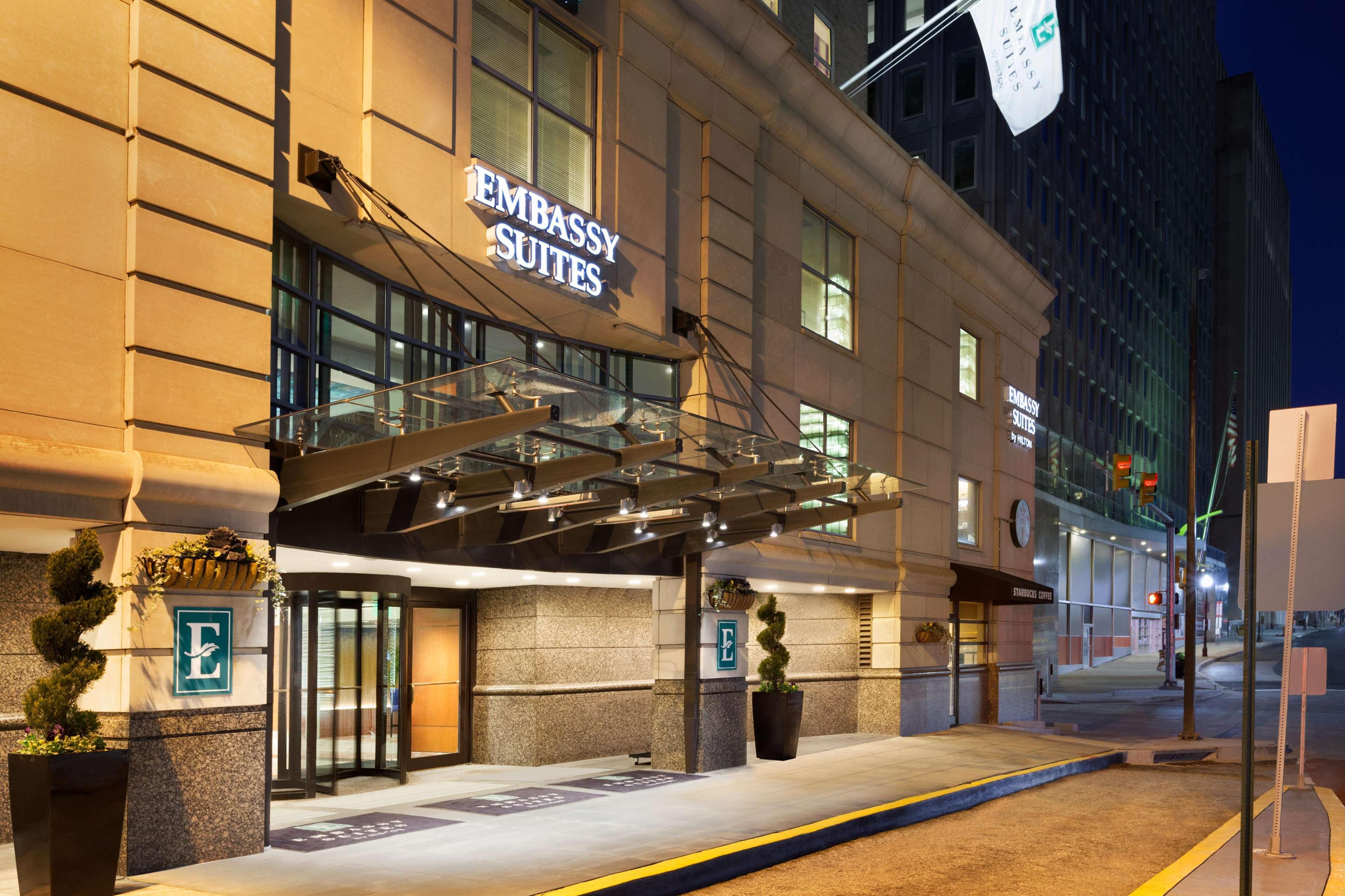 Embassy Suites Baltimore Inner Harbor Экстерьер фото