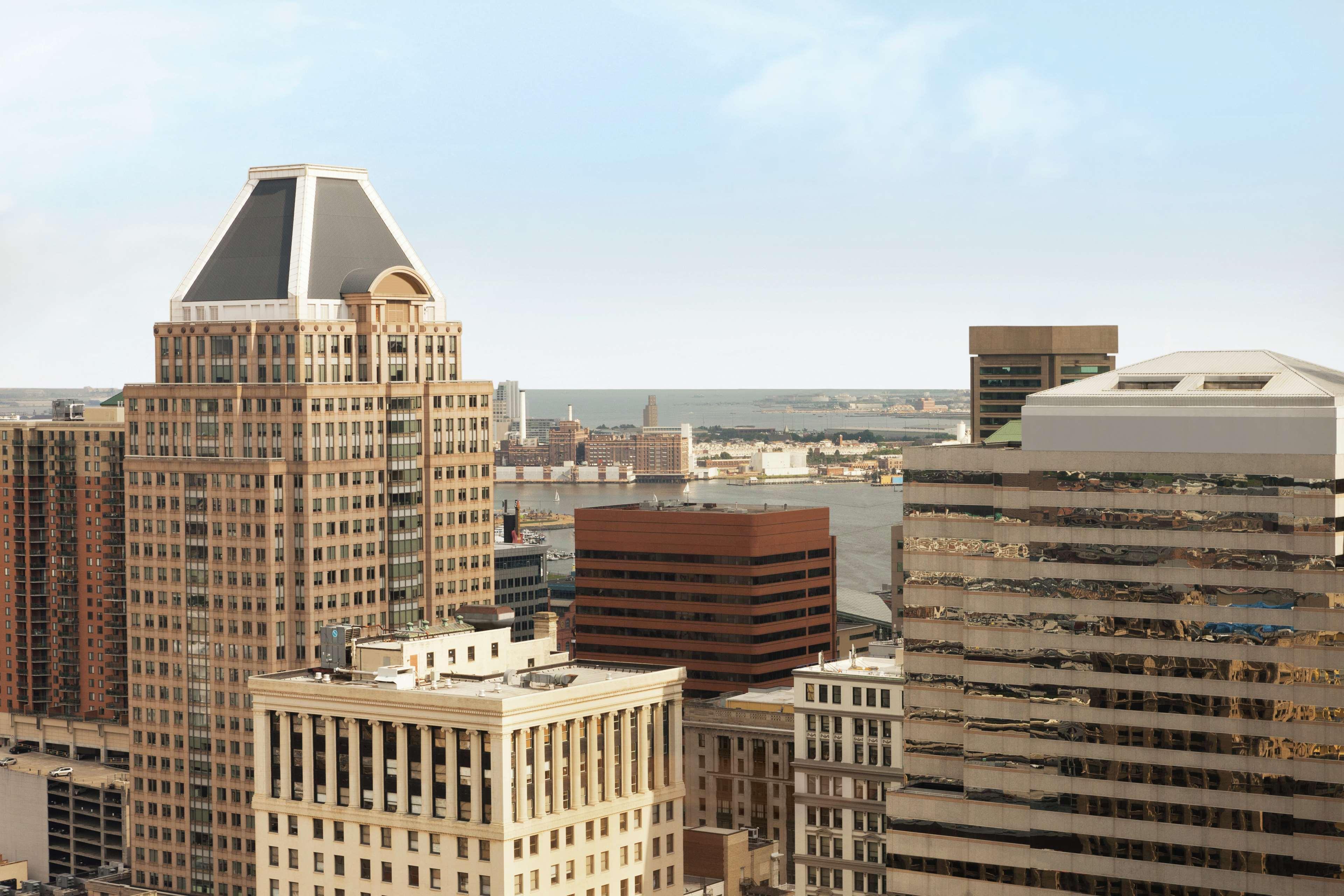 Embassy Suites Baltimore Inner Harbor Экстерьер фото