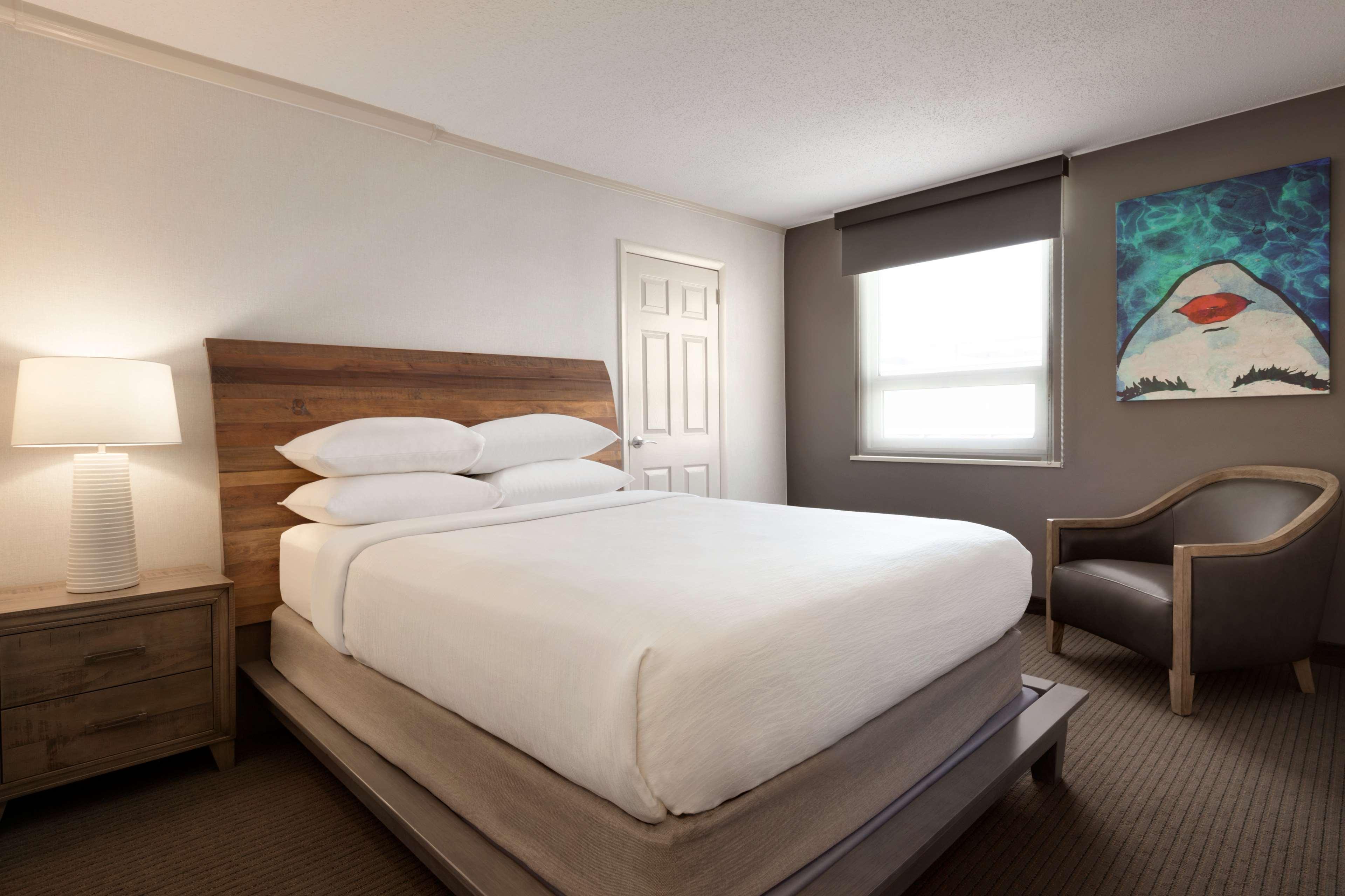 Embassy Suites Baltimore Inner Harbor Экстерьер фото